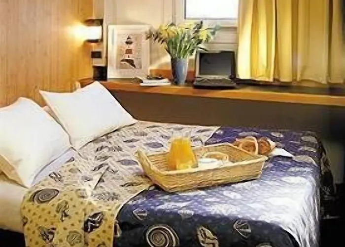 Otel Stars Lyon Eurexpo