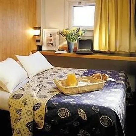 Hotel Stars Lyon Eurexpo